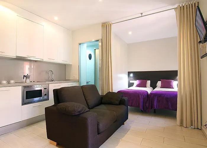 Classbedroom Barcelona Beach s